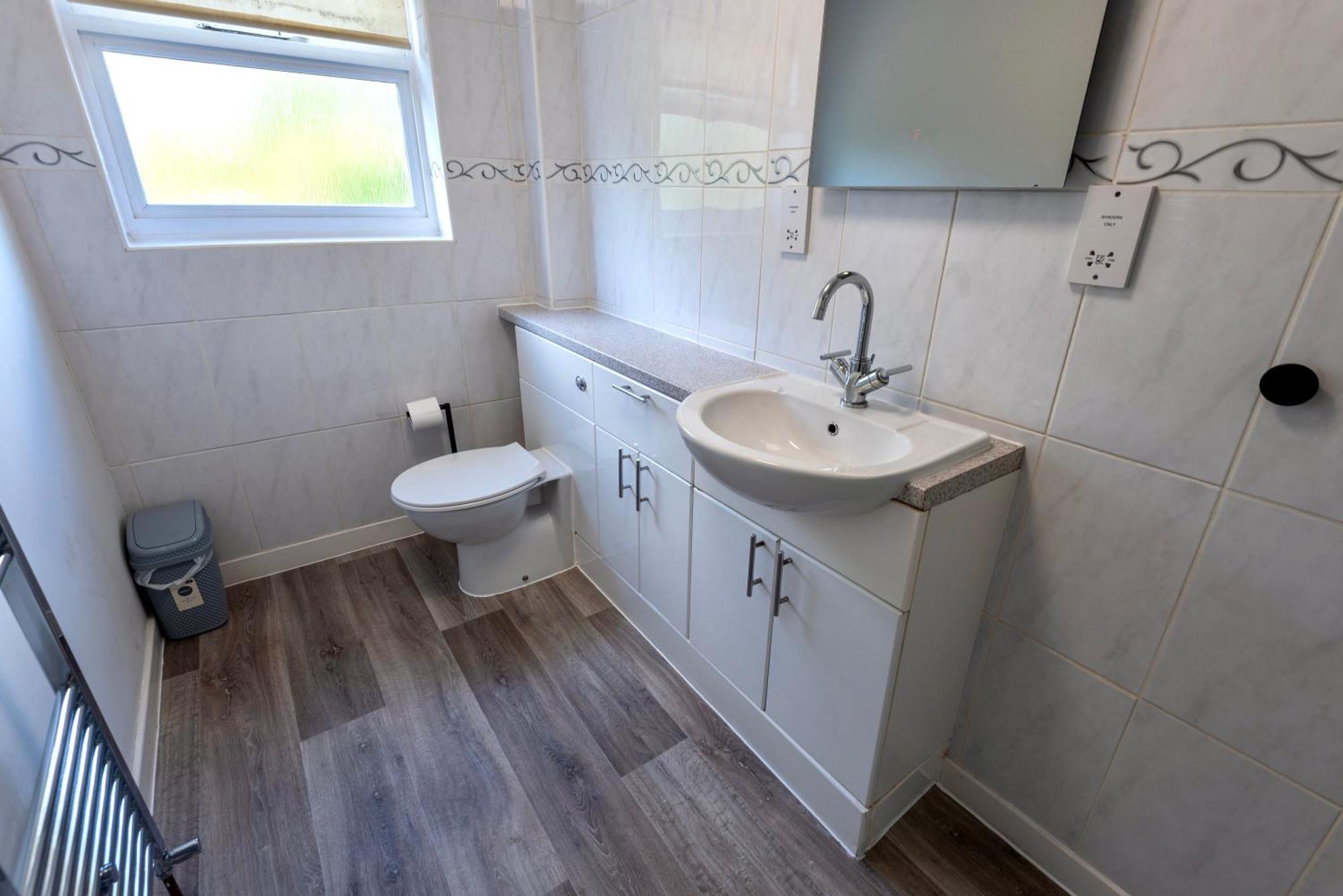 Single Room In Brand New 5 Bedroom Home BW Room 2 Σόλιχαλ Εξωτερικό φωτογραφία