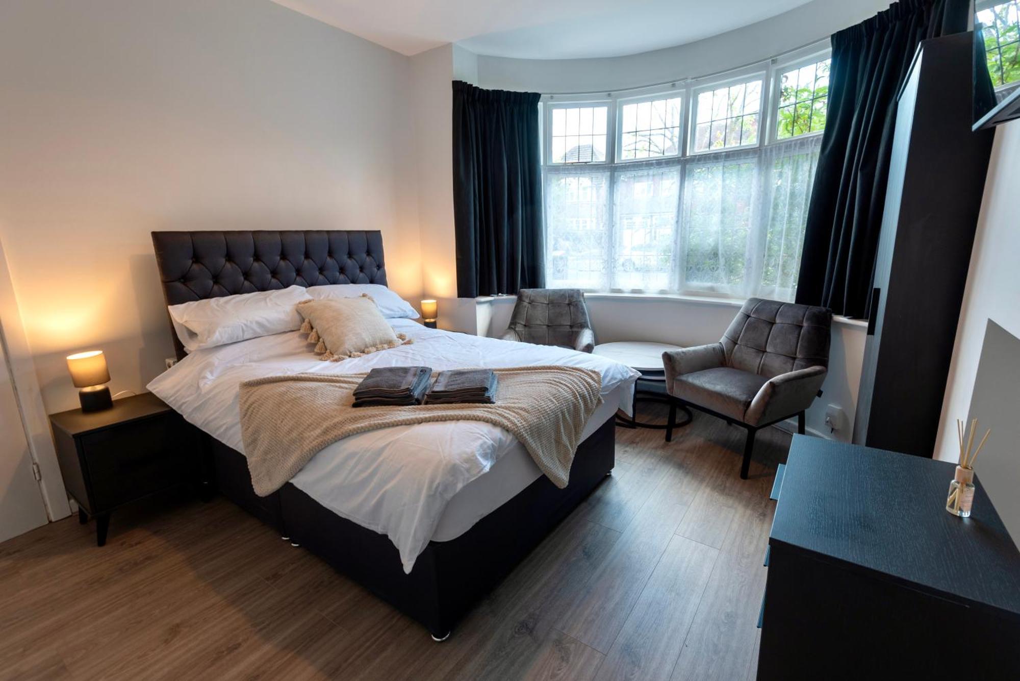 Single Room In Brand New 5 Bedroom Home BW Room 2 Σόλιχαλ Εξωτερικό φωτογραφία